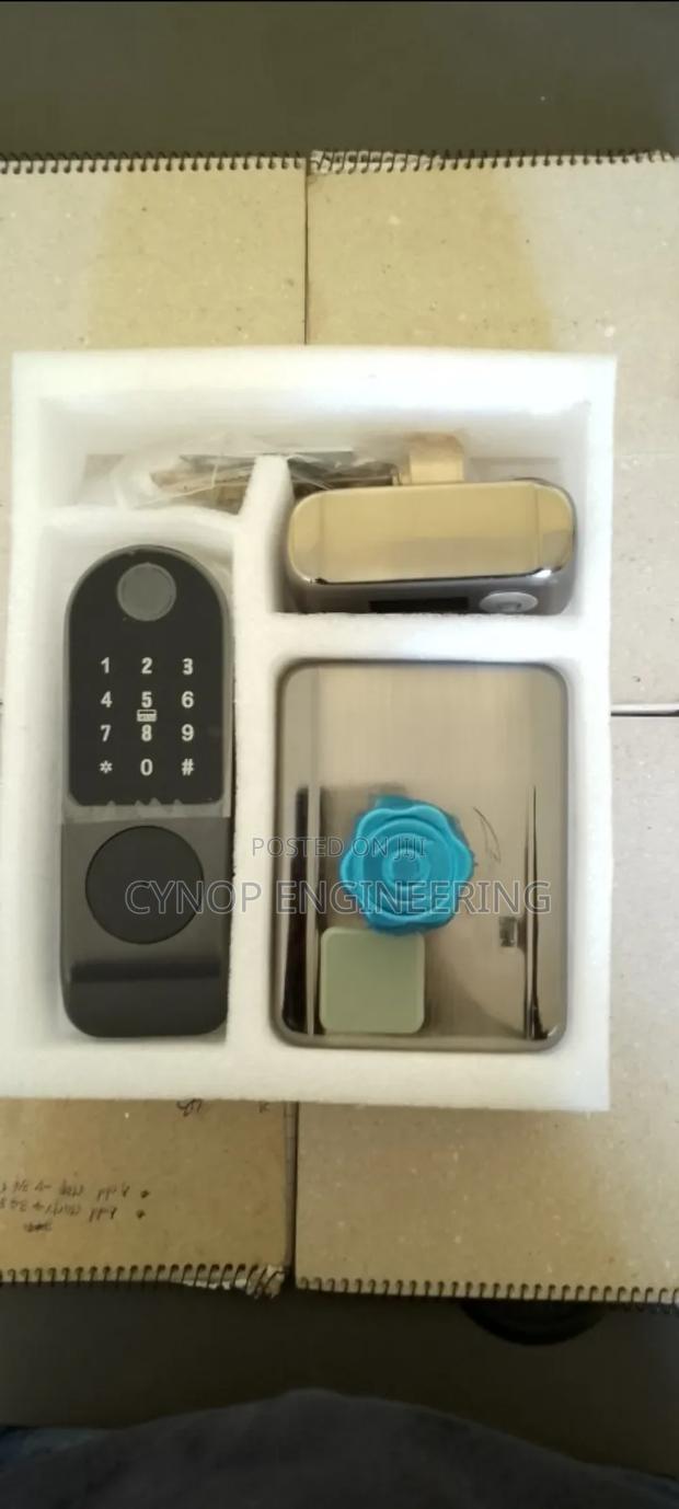 Secure Gate Lock With Fingerprint Scan - main view