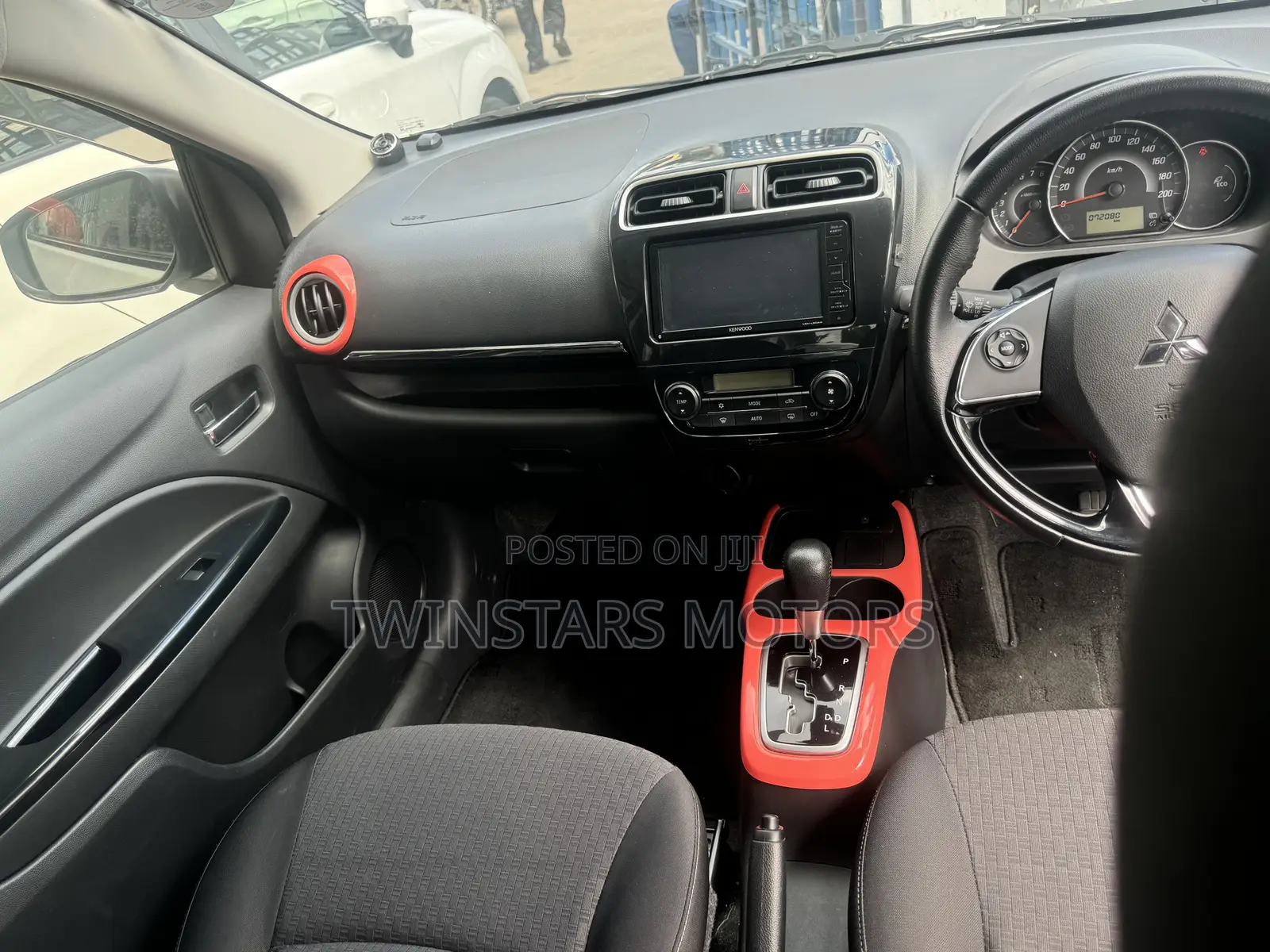Mitsubishi Mirage SE 2017 White