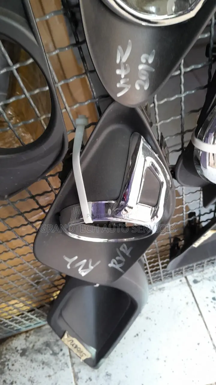 Mitsubishi RVR Foglights Cover