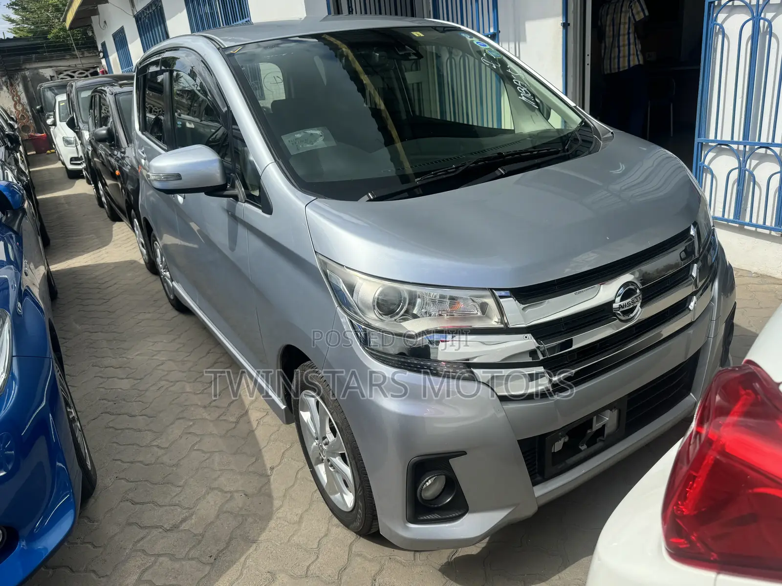 Nissan Dayz Highway Star G 2018 Silver