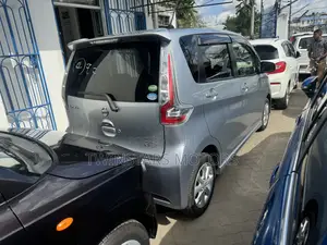 Nissan Dayz Highway Star G 2018 Silver