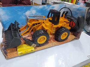 Remote Control Excavator Toy>Remote Control Construction Toy - main view