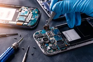 Smartphone Screen Replacement