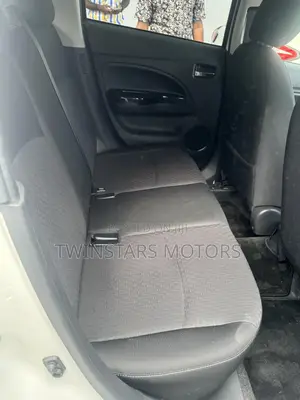 Mitsubishi Mirage SE 2017 White