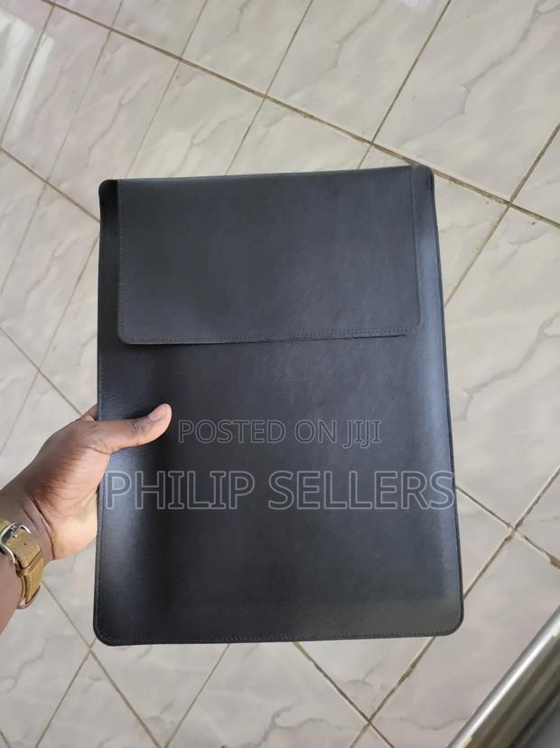 Laptop Sleeve Case With Stand Function for Macbook - main view