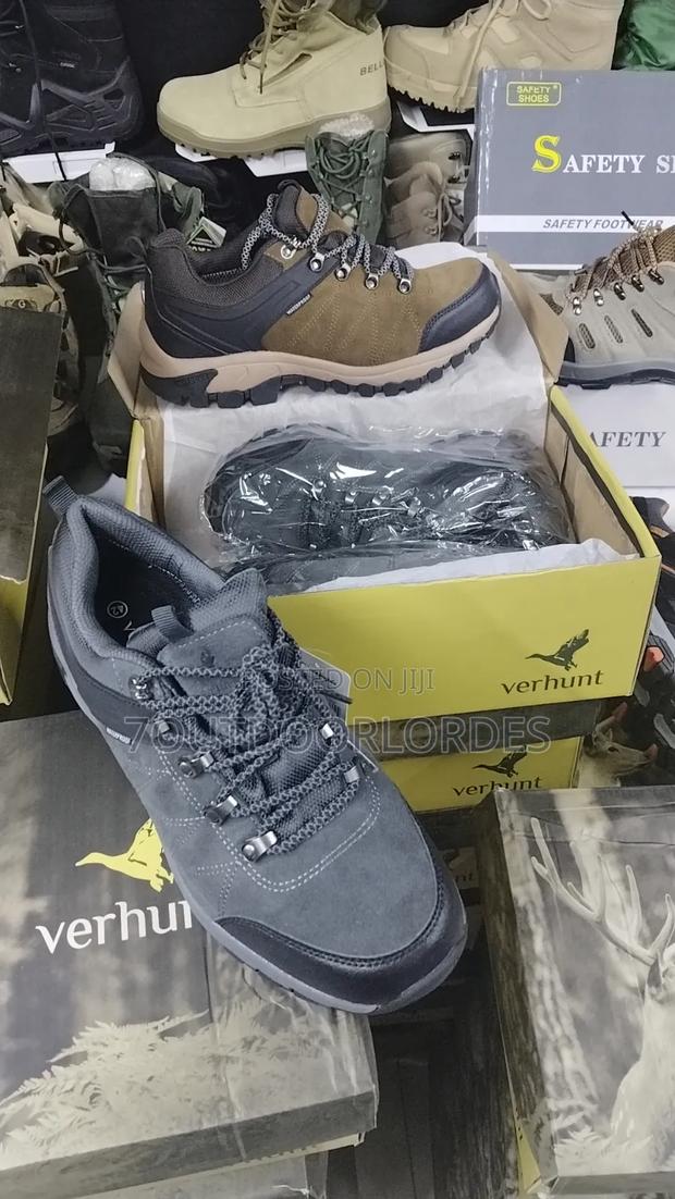 Verhunt Waterproof Hiking Shoes - thumbnail 2