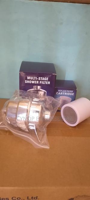 Shower Filter Removes Scale and Impurities - thumbnail 2