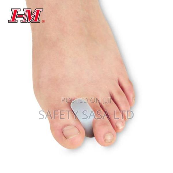 Silicone Toe Separator Reel