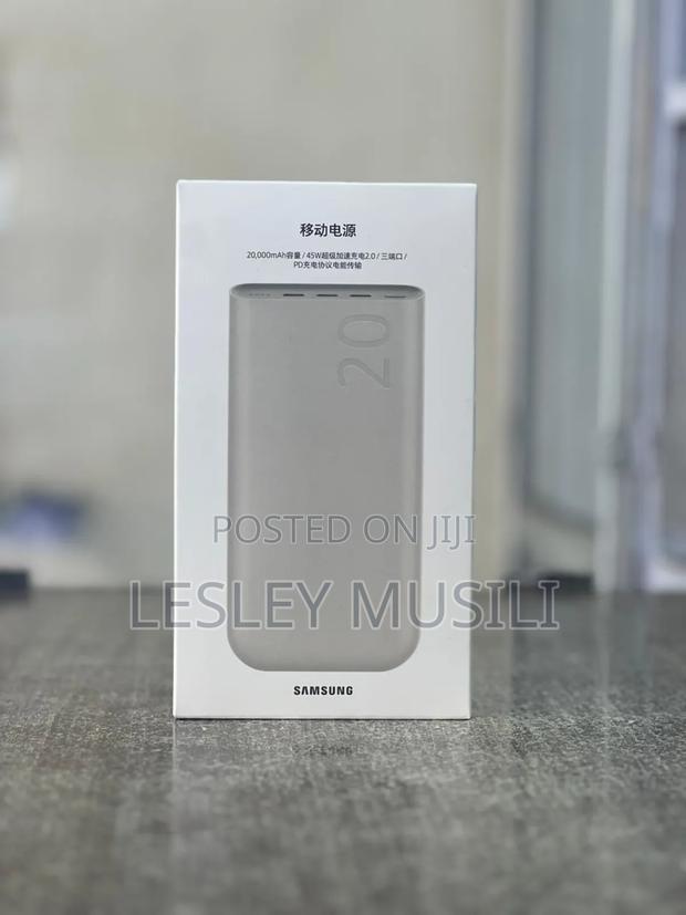 Samsung 20,000 Mah Battery Pack (45W Super Fast Charging )
