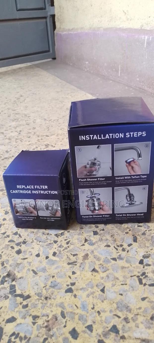 Advanced Shower Filter Removes All Impurities - main view