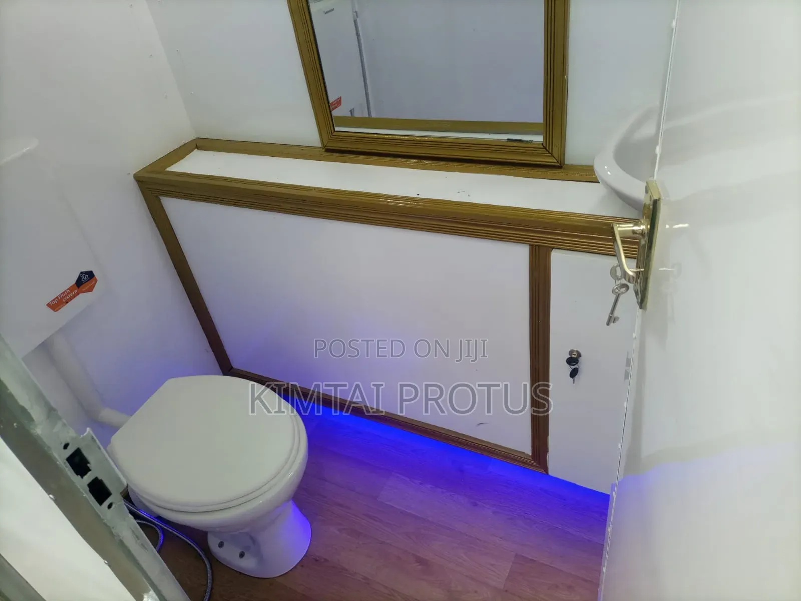 Dr Loo Portable Toilets For Hire