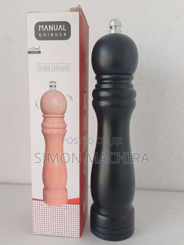Pepper Grinder. Pepper Mill - main view
