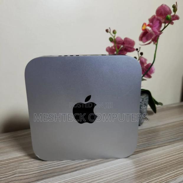 Desktop Computer Apple Mac Mini 8GB Intel Core I5 SSD 256GB - thumbnail 2