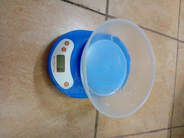 Kitchen Scale 5kg/Kitchen Scale/Batteries Kitchen Scale - main view