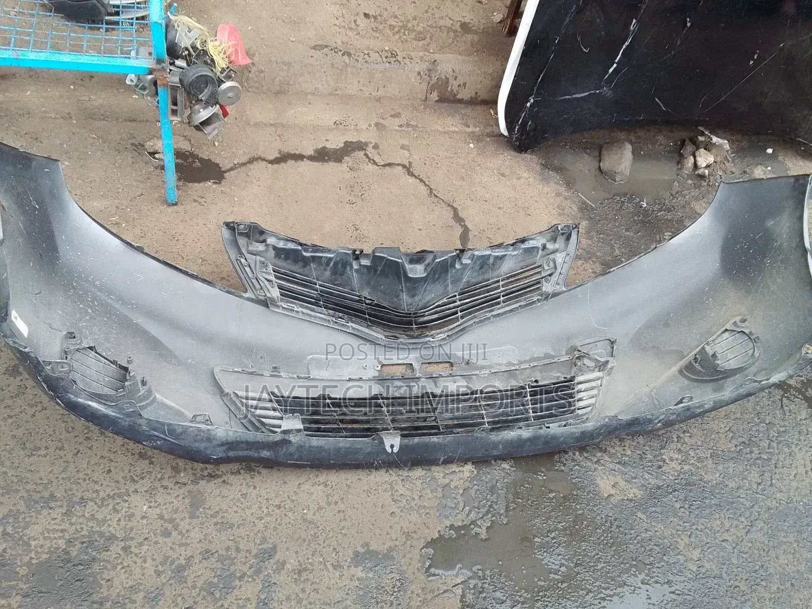 Juwella Vitz Front Bumper 2012