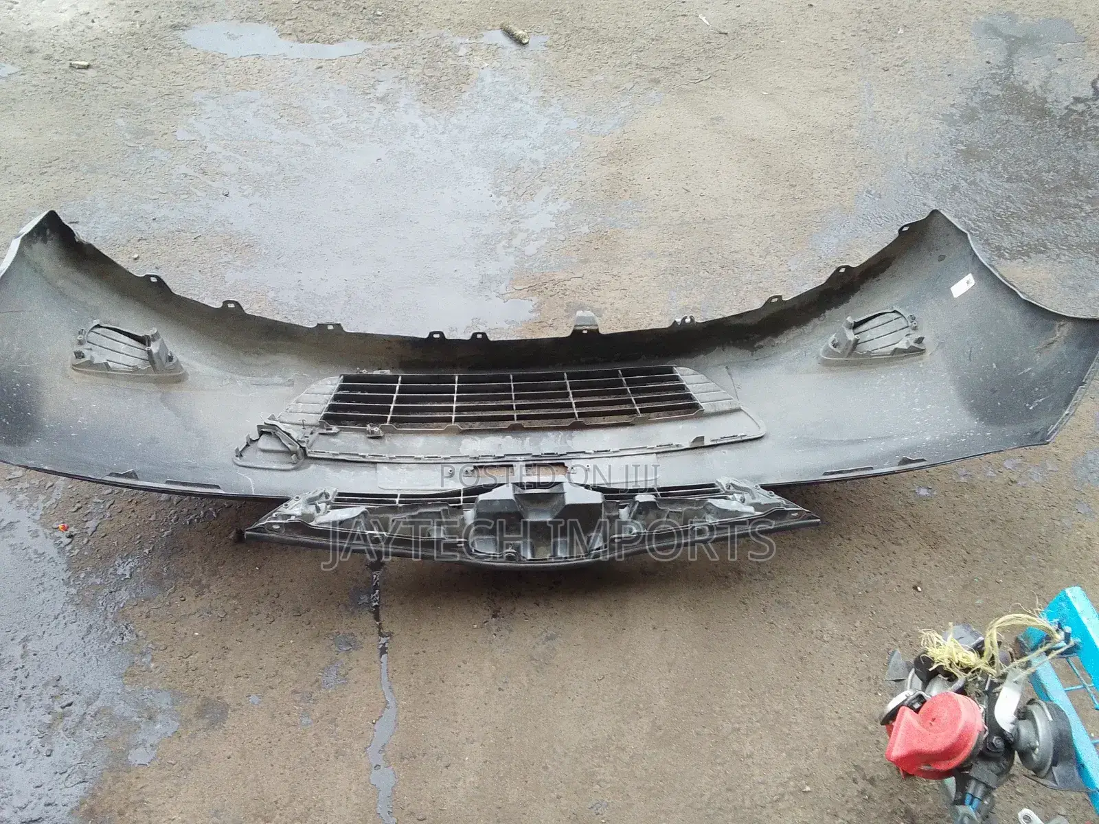 Juwella Vitz Front Bumper 2012