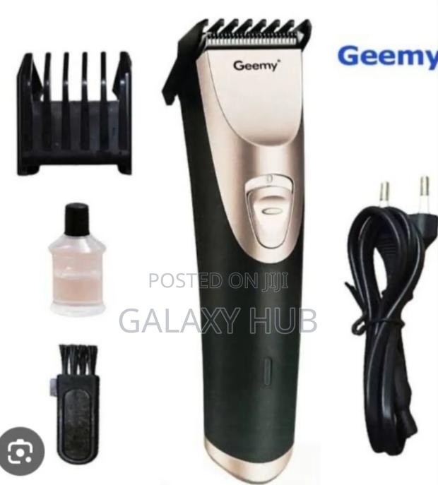 Small Geemy Rechargeable Shaver