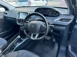 Peugeot 2008 1.2 PureTech (130 Hp) 2018 Black