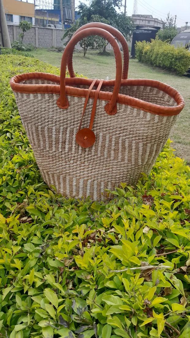 Baskets With Leathered Handles 12 Inches - thumbnail 2