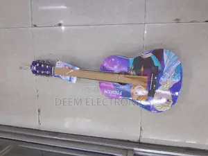 Box Guitar 34"