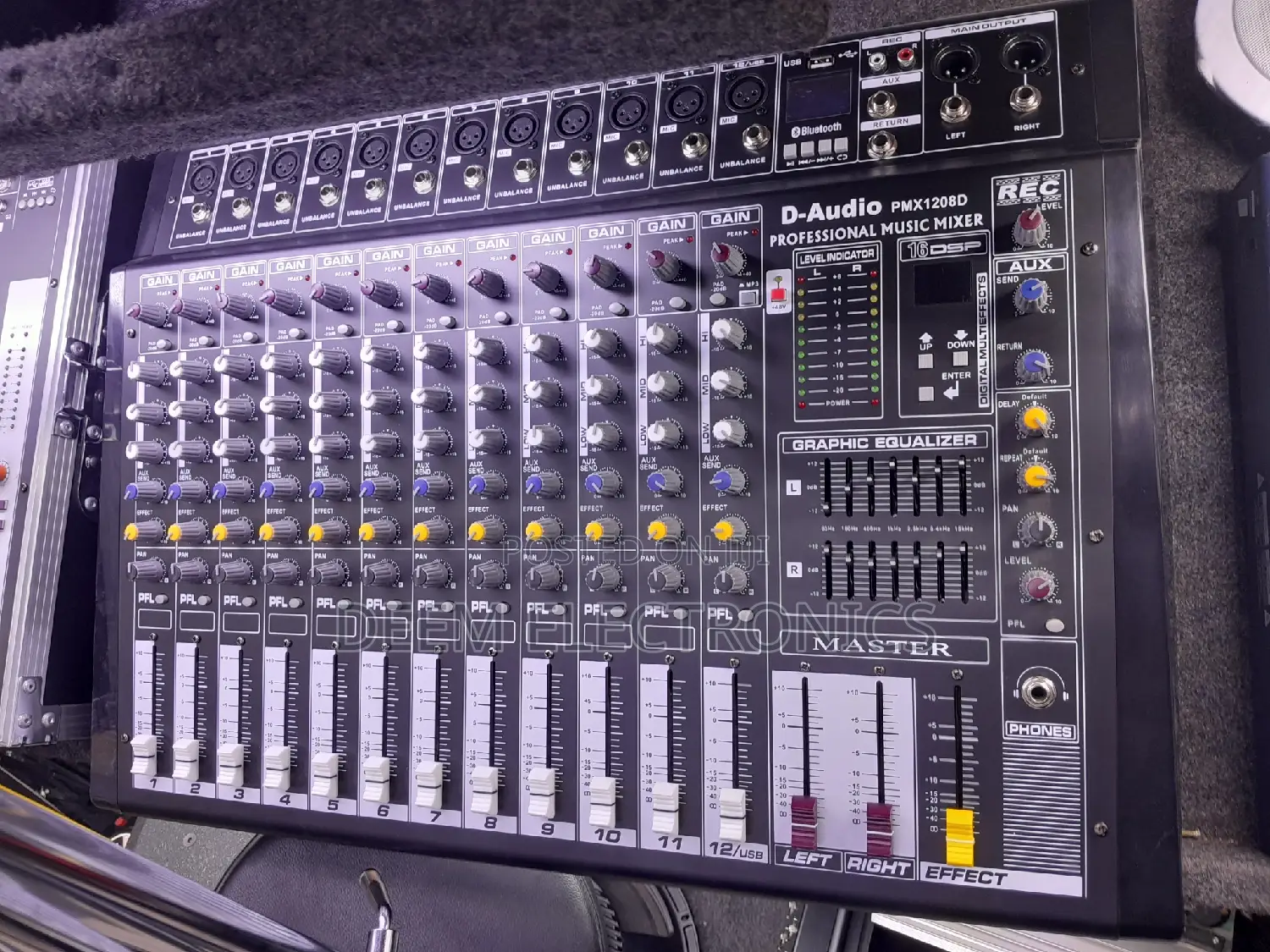 Powered Mixer 12ch Daudio
