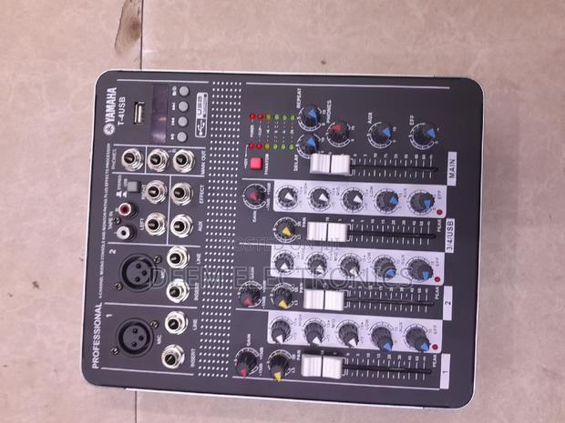 Plain Mixer 4ch - main view
