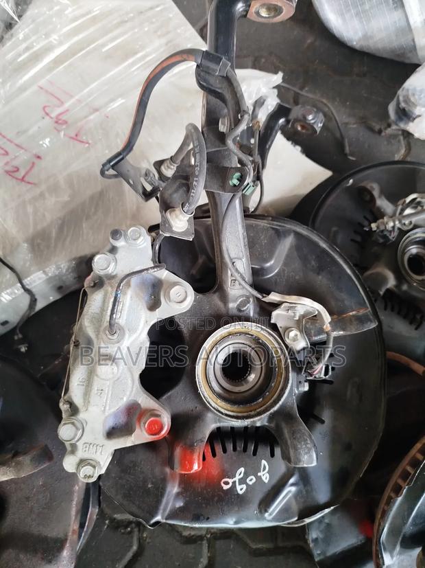 Prado 150 Complete Hubs - thumbnail 2