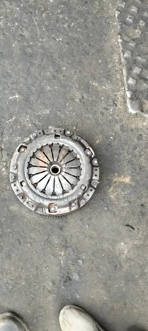 Isuzu DMAX Complete Flywheel