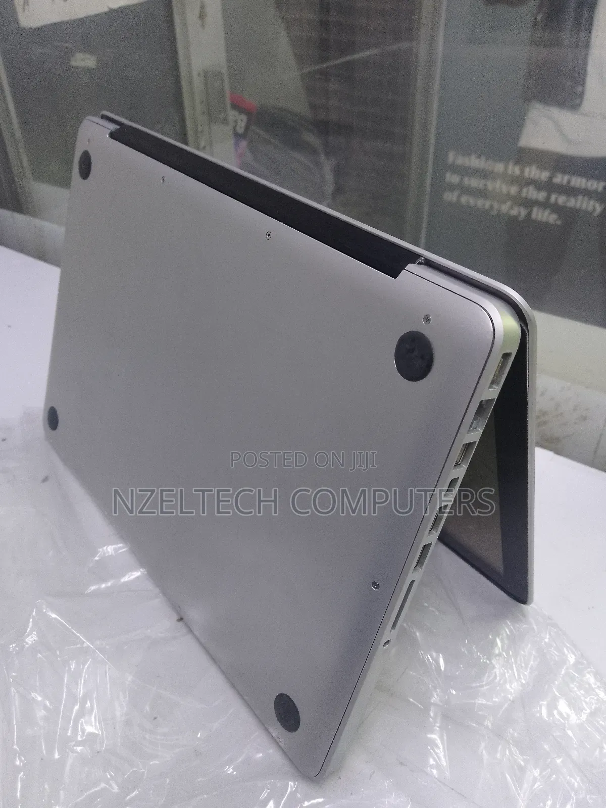 Laptop Apple MacBook Pro 2015 16GB Apple M3 SSD 1T