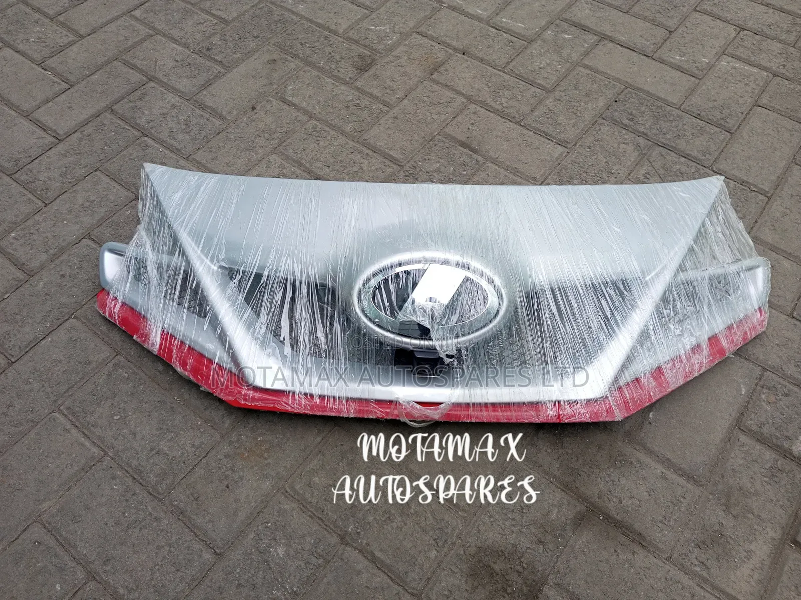 Nissan Note Nismo Front Grill With Camera
