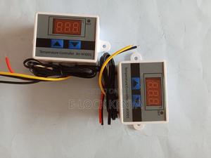 Home Temperature and Controller Combo Device - thumbnail 2