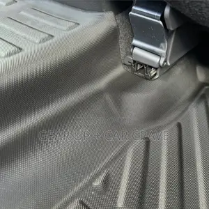V8 Land Cruiser Lc 200 Series Rubber 3d Floor Mat Carpet