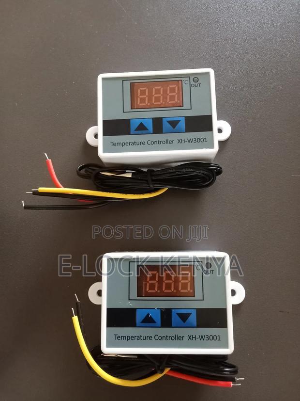 School Environment Thermostat Temperature Controller