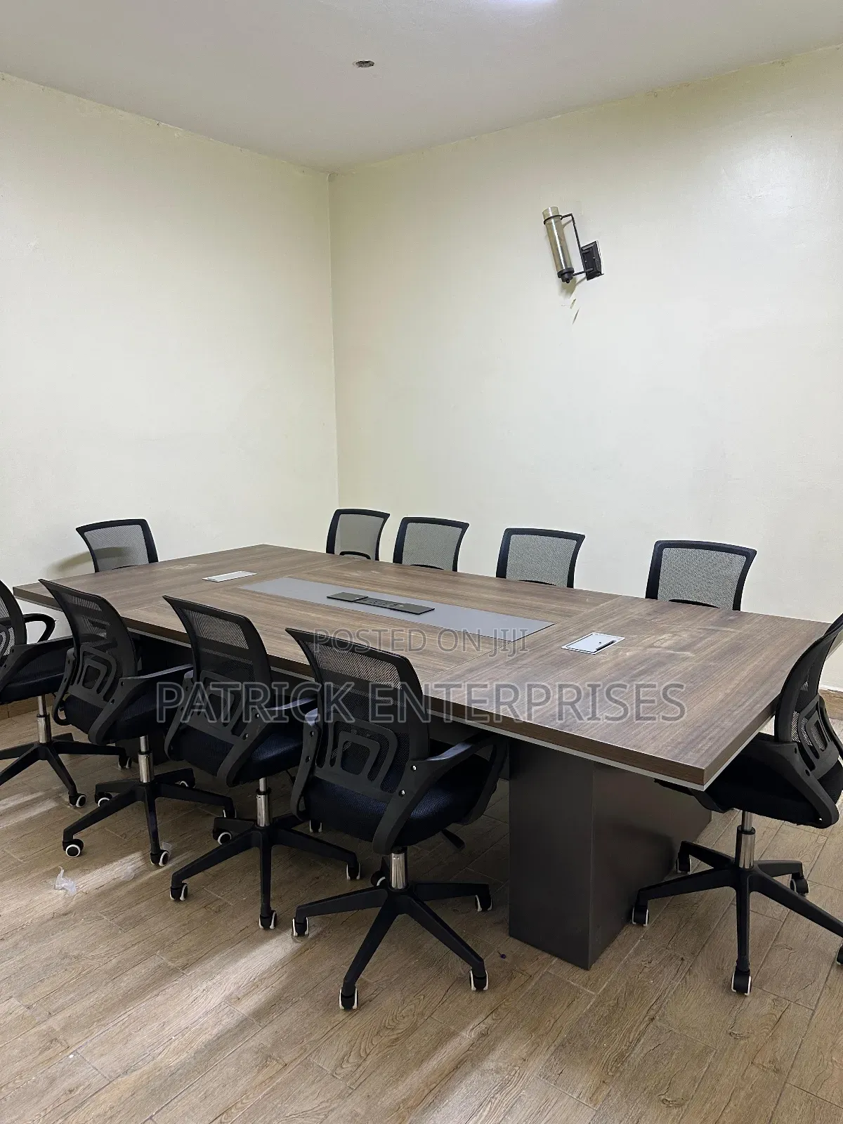 Executive Imported Boardroom/Conference Table 3mtrs