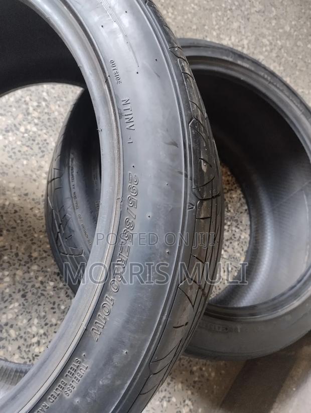 295/35r20 Invo - thumbnail 2