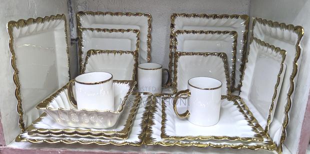 24pcs Luxury Squared Dinner Ware With Full Edged With Gold - main view
