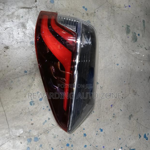 Honda Shuttle 2020 Taillight - thumbnail 2