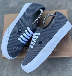 Coudroy Vans