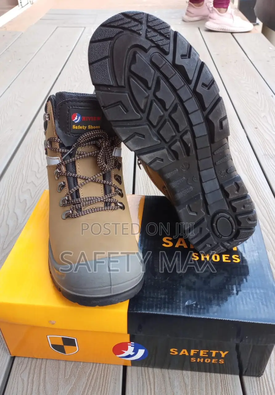 Safety Boot/High View Safety Boot. Brown