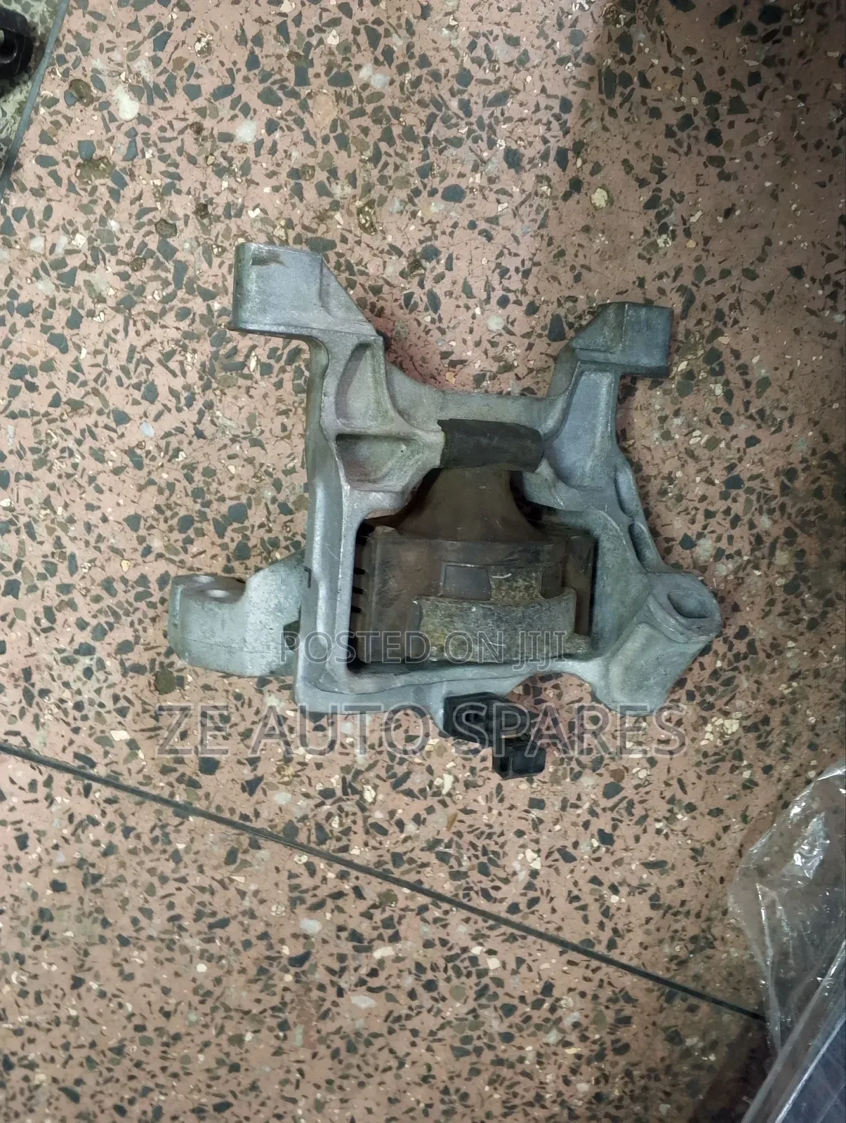 Mazda Axela 2015 Gear Mount