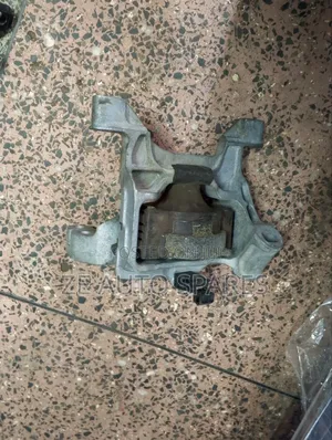 Mazda Axela 2015 Gear Mount