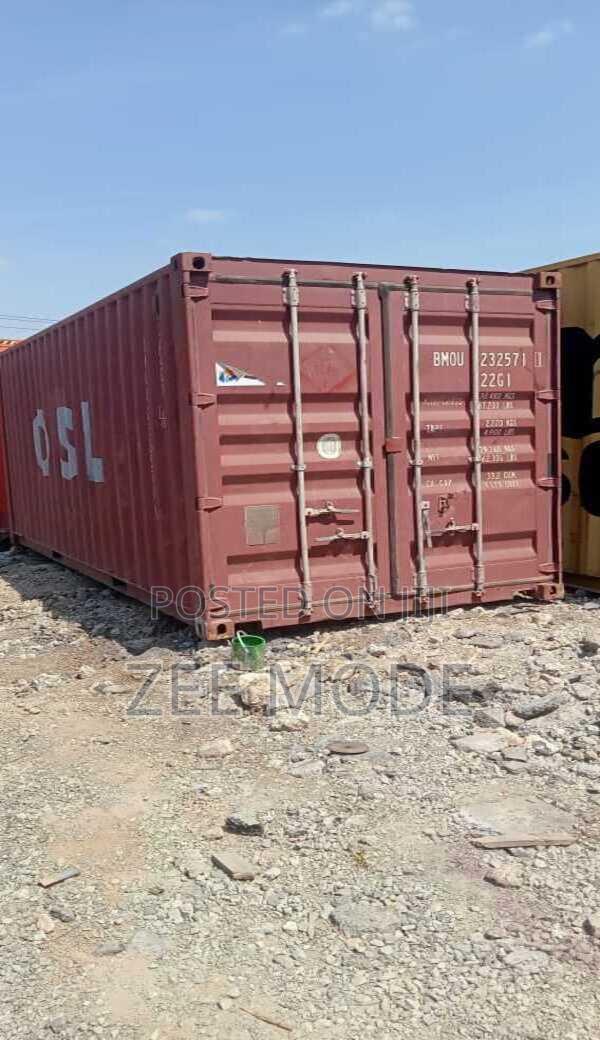Containers in Stock-Plain and Empty - main view