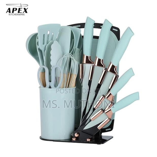 Quality 19pc Kitchenware Set - main view
