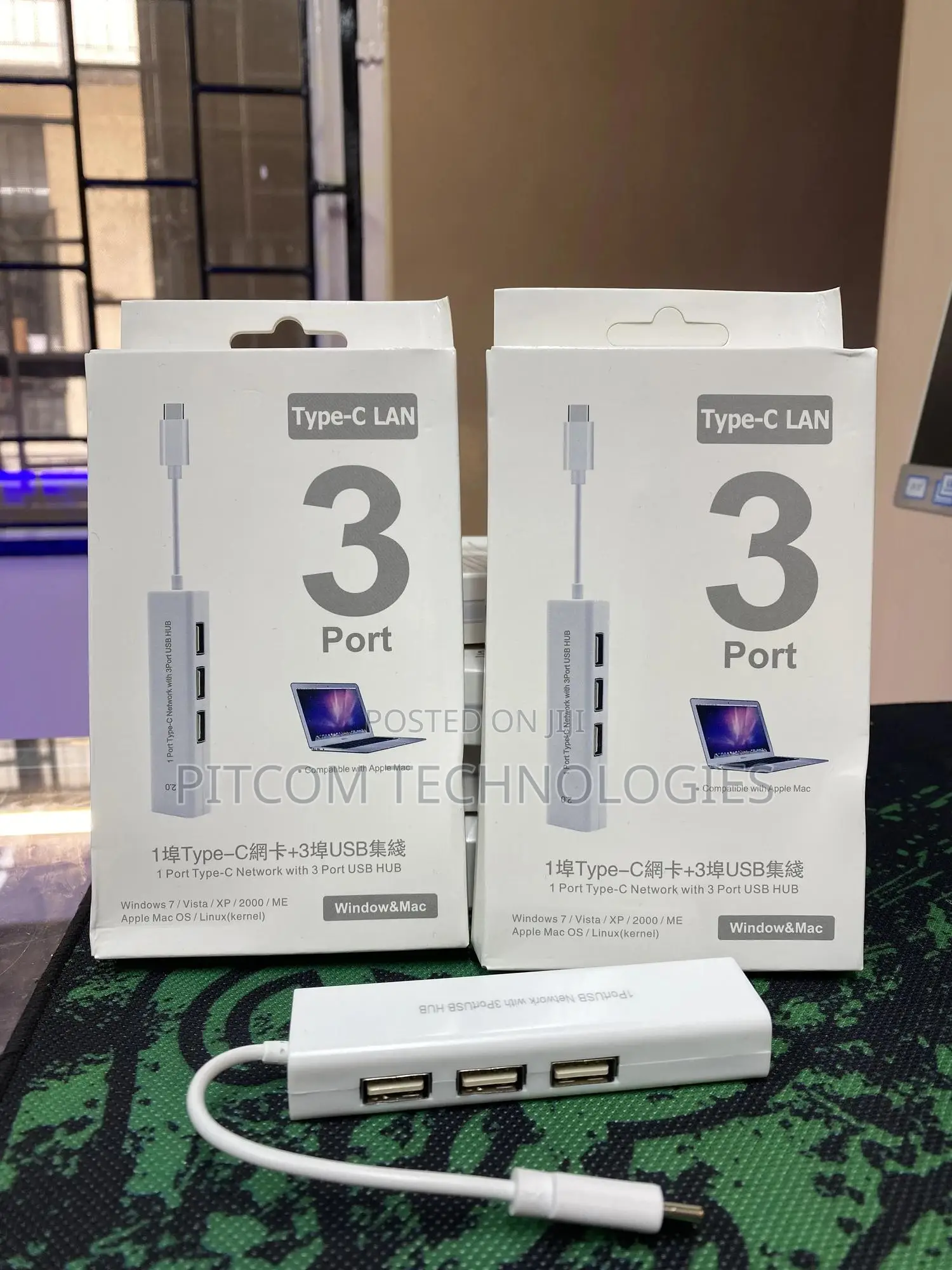 1 Port Type -C Adapter With 3 Port USB HUB