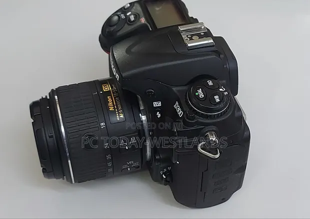 Nikon D300 DSLR Camera With 18-55mm DX VR Lens-Made in Japan for