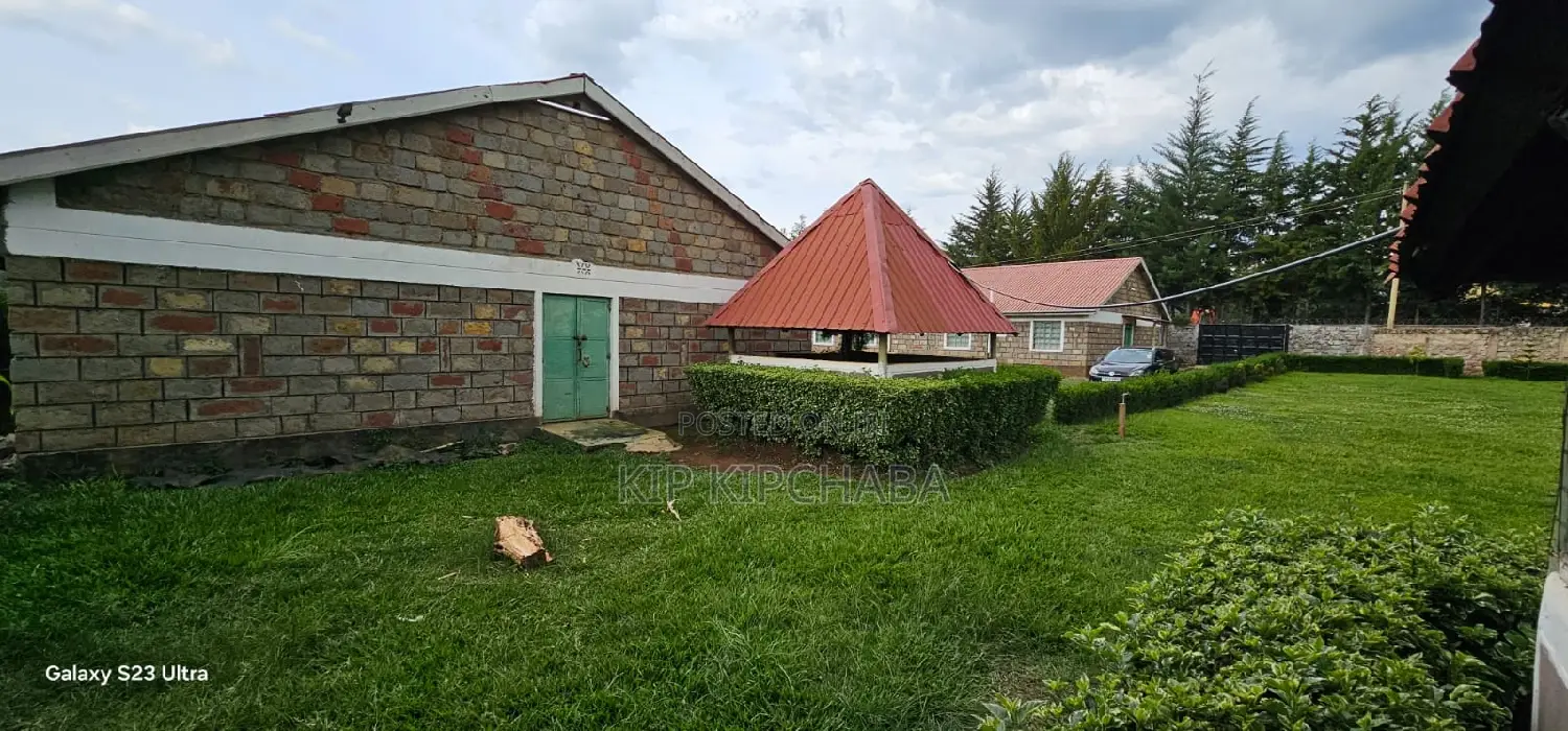 17bdrm Duplex in Maili Nne Eldoret, Huruma for sale