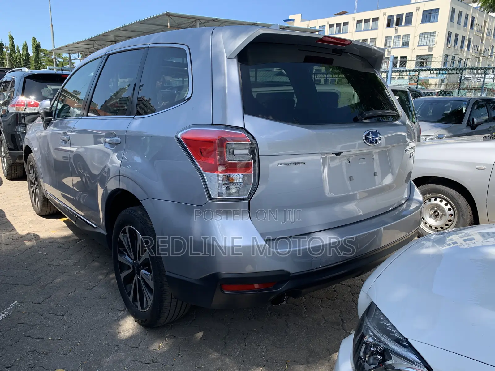 Subaru Forester 2.0XT Touring AWD 2017 Silver