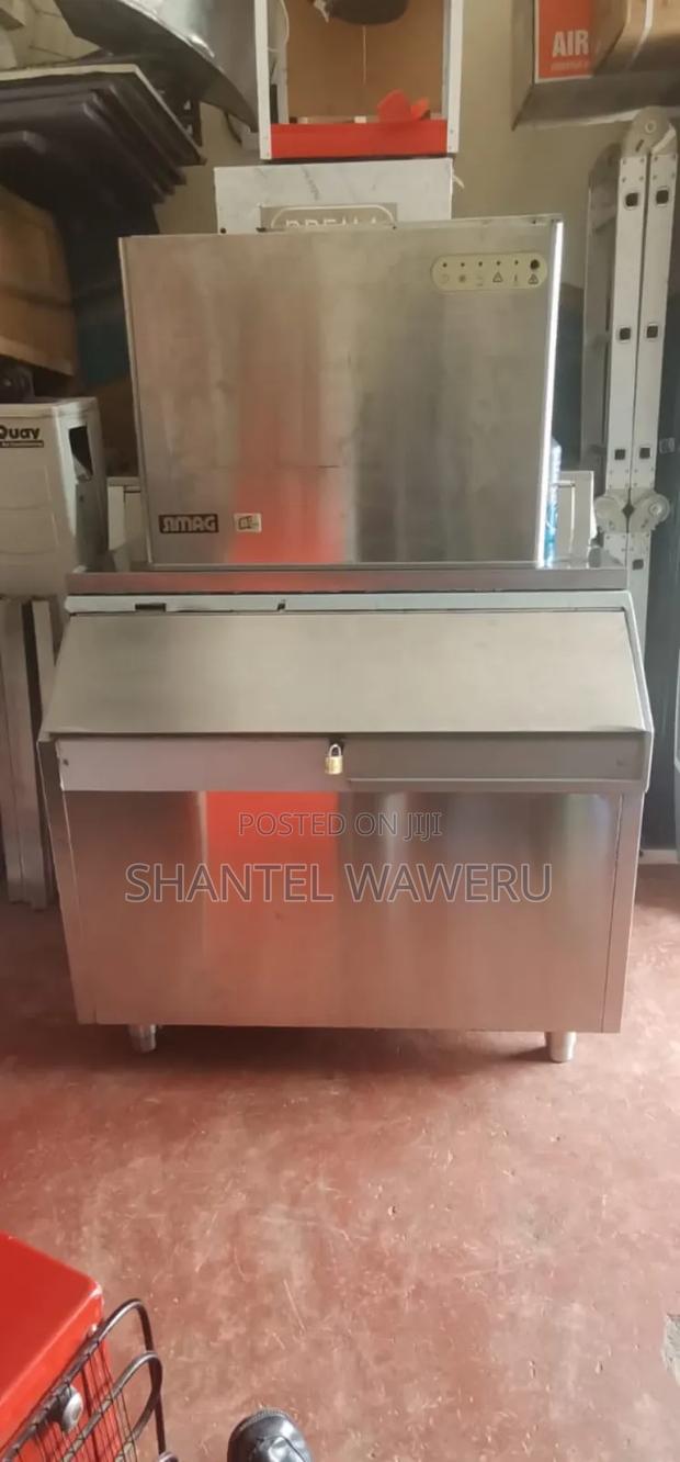Commercial Ice Cube Maker - main view
