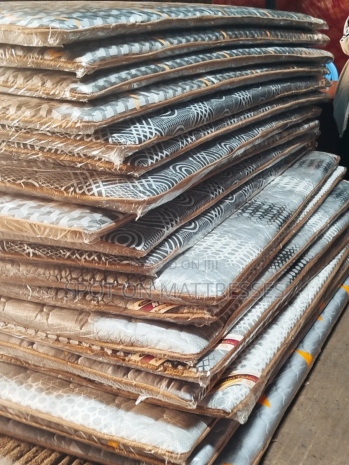 6by6 {Kingsize} Mattress Toppers.