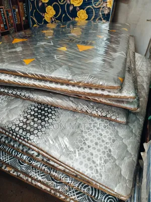 6by6 - Kingsize Mattress Toppers.